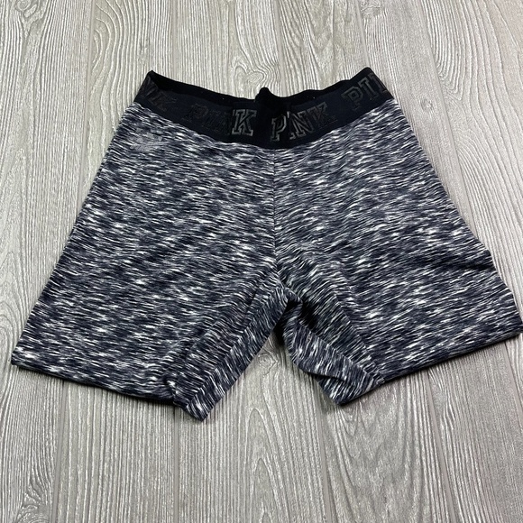 Victoria's Secret PINK Athletic Cropped Leggings - Y2K Vibe - Picture 5 of 9